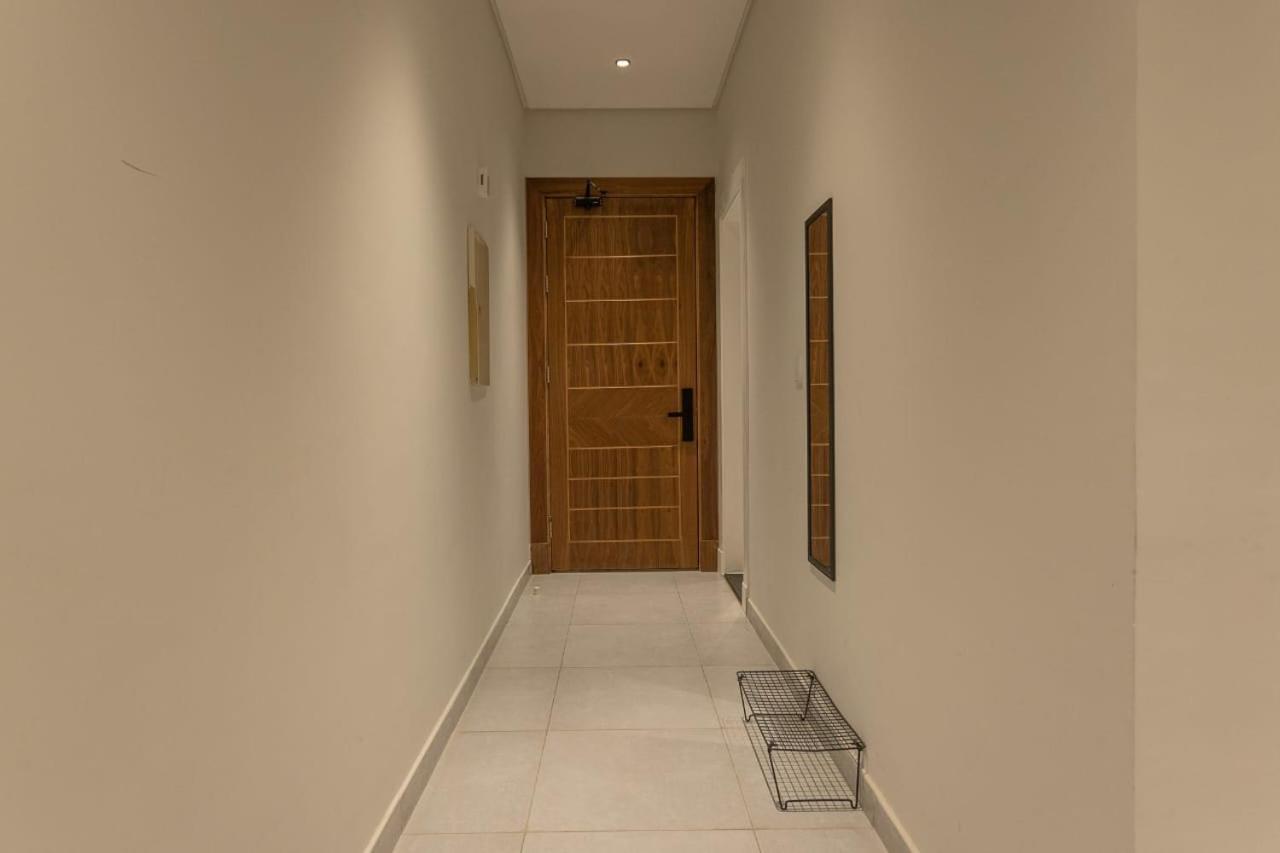 قطون - حطين K4 - بلكونة مطلّة عالممشى * Riyadh